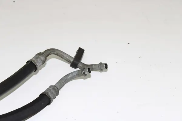 BMW E38 740i M62 V8 5HP24 vaihteistoöljylinjat image 3