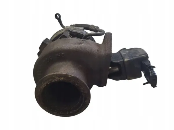 Käytetty turbo OEM 724779 BMW 5 E60 2.0L dieselille image 4