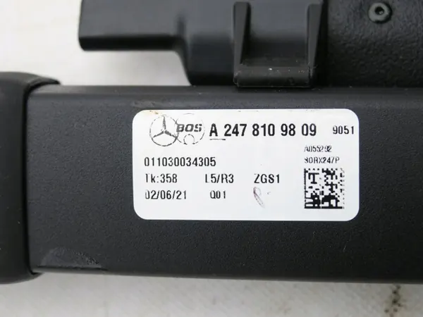 OEM 24781098091 Rollo de Maletero Negro Mercedes GLB image 8