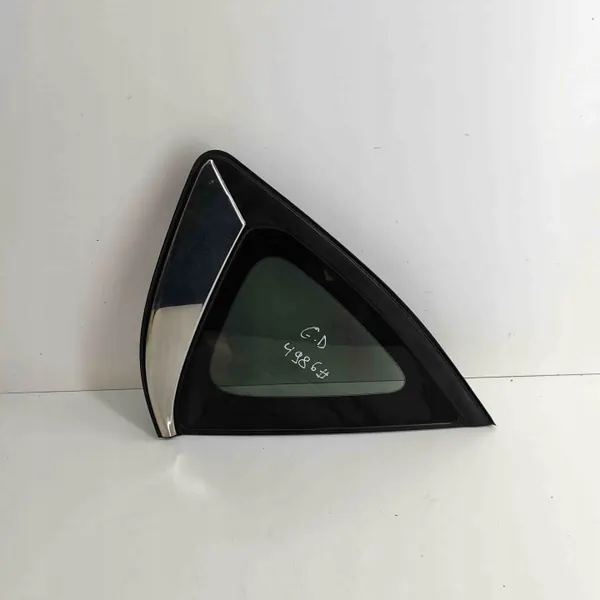 Vitre arrière droite Mazda CX-5 OEM KB7W62950A9D image 2