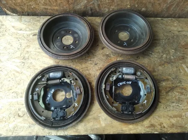 Bromstrummor bak OEM BĘBNY HAMULCOWE TYŁ HONDA CIVIC VII image 2