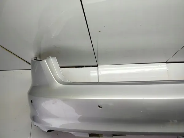 Parachoques trasero Audi A3 8V Sedán Pre-Facelift 2012-2016 OEM image 3