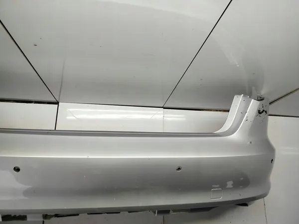 Parachoques trasero Audi A3 8V Sedán Pre-Facelift 2012-2016 OEM image 4
