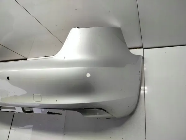 Parachoques trasero Audi A3 8V Sedán Pre-Facelift 2012-2016 OEM image 9
