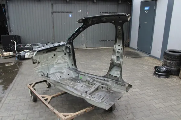 Pare-chocs avant droit Skoda Octavia IV OEM 5770773 image 3