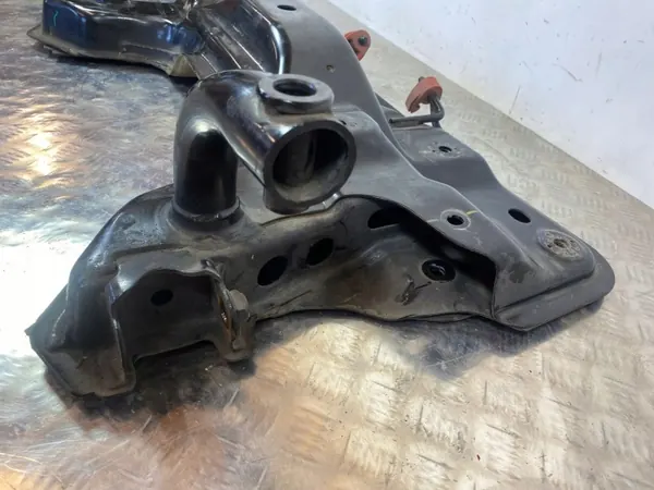 MG ZS Framfjädring OEM FOB37324 - Begagnad image 6