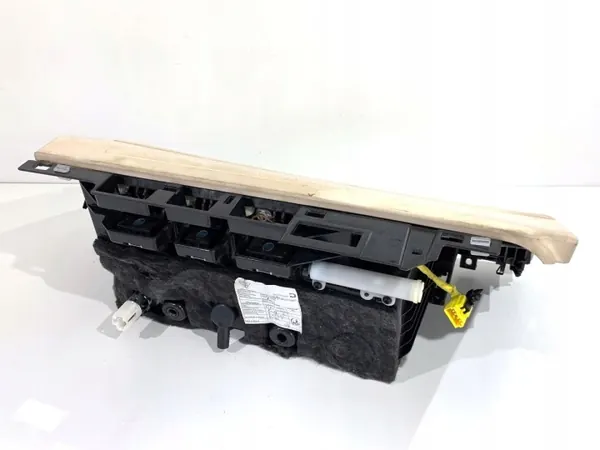 Boîte à gants passager OEM 97055220409 Porsche Panamera image 8