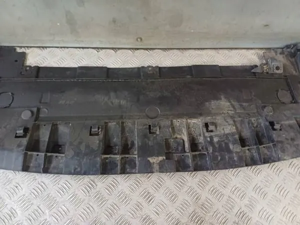 M34 RENAULT TRAFIC III Stötfångarskydd 214775886R image 3