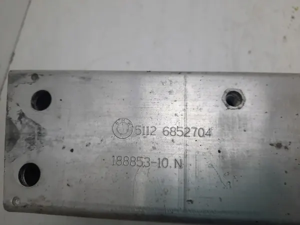 Amortecedor de pára-choques dianteiro OEM 6852704 BMW i3 image 6