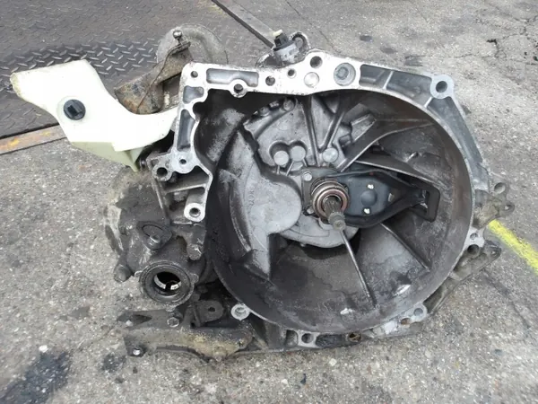 Peugeot 207 1.6 HDI Boîte 20DP73 image 3