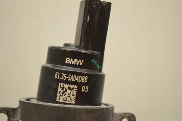 Scheibenwaschpumpe BMW IX OEM 61355A04D88 - Gebraucht image 5