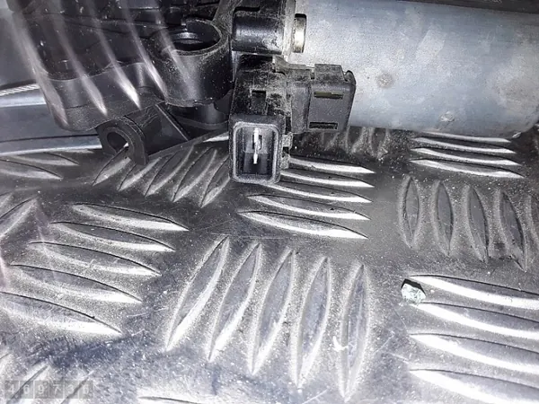 Regulador de ventana Renault Espace OEM 0130821631 image 3