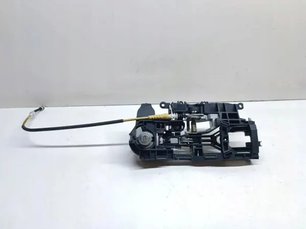 Türgriffrahmen vorne links BMW 5 Touring F11 OEM 7175643 image 2