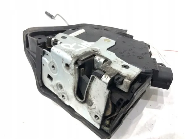 Fram vänster dörrlås BMW E53 SUV 8402537 image 2