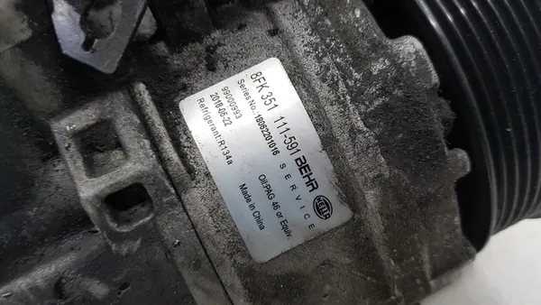 Compressore Aria Condizionata BMW 5 F11 Behr Hella 8831005090 image 7