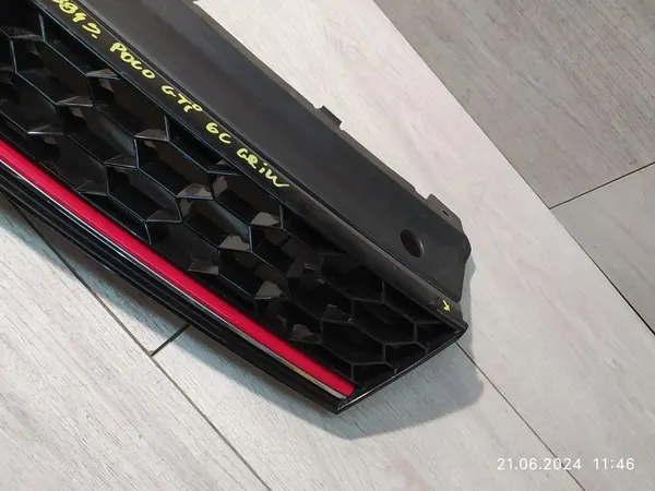 Volkswagen Polo GTI 6C Grill 6C0853651E image 8