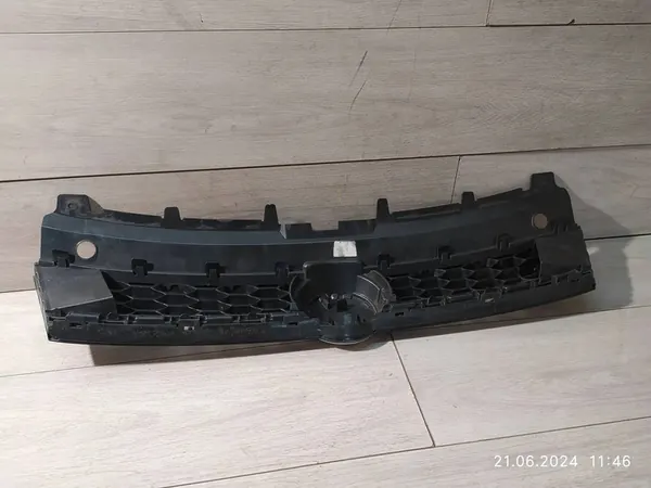 Volkswagen Polo GTI 6C Grill 6C0853651E image 9