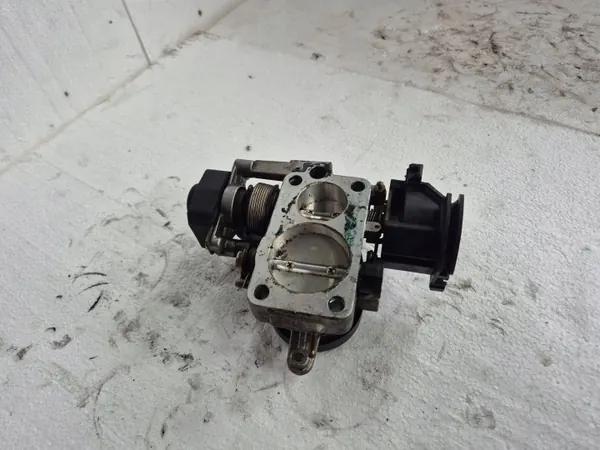 Spjällhus OEM 078133154 för Audi A6 S6 C4 A8 D2 image 3