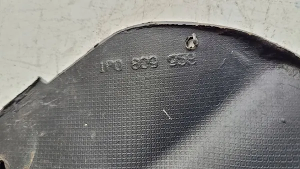 Etummaisen oikean lokasuojan Seat Leon (1P) 1P0809958 image 7