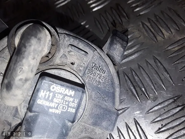 Phare antibrouillard Audi A4 2010 89074266 image 5