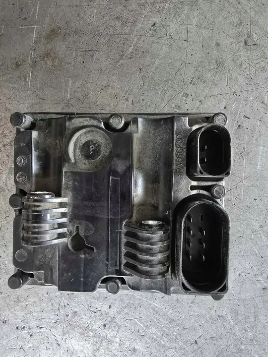 Módulo de Control de Diferencial VW T6 Haldex image 4