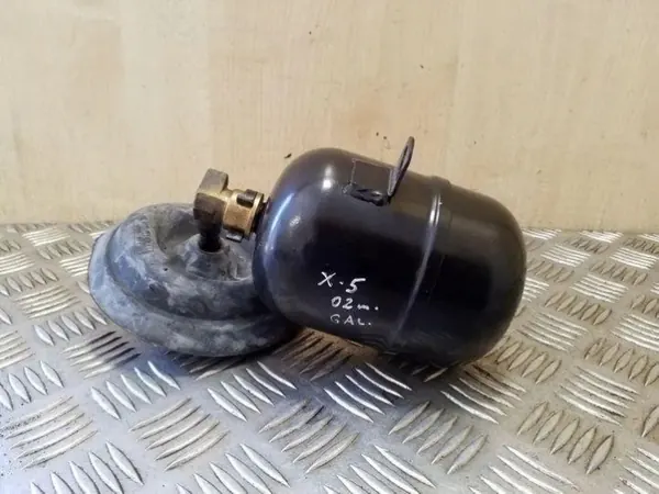 Réservoir suspension air BMW X5 E53 OEM 1096682 image 4