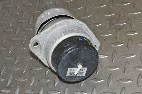 Soporte de motor VW Touareg (7P5) 3.0L Diesel OEM 7L8199131H image 3