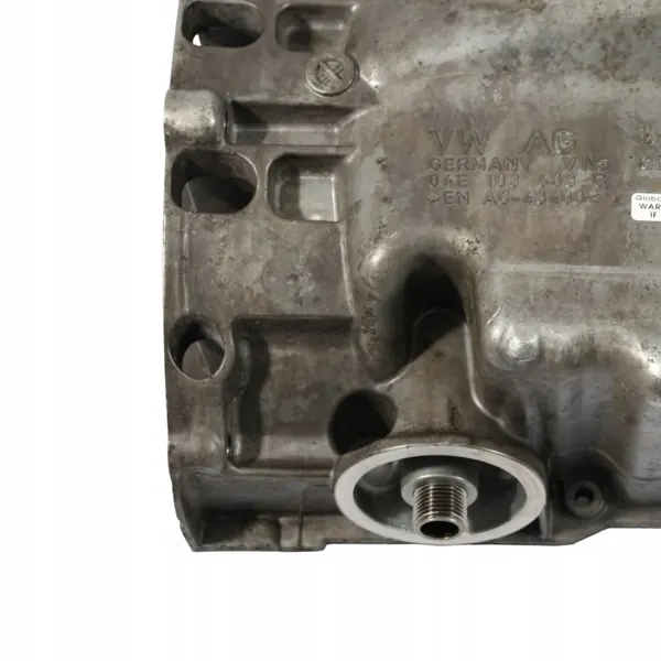 Cárter de óleo motor Audi OE usado OEM 04E103603G image 5