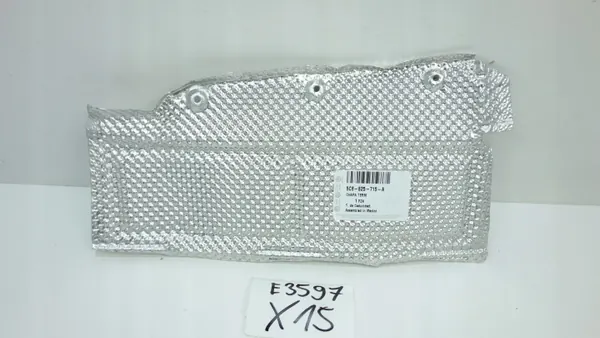 Pantalla térmica usada OEM 5C6825715A para VW Jetta VI image 2