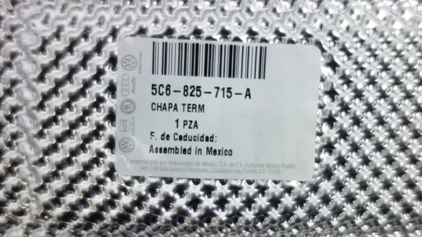 Pantalla térmica usada OEM 5C6825715A para VW Jetta VI image 3