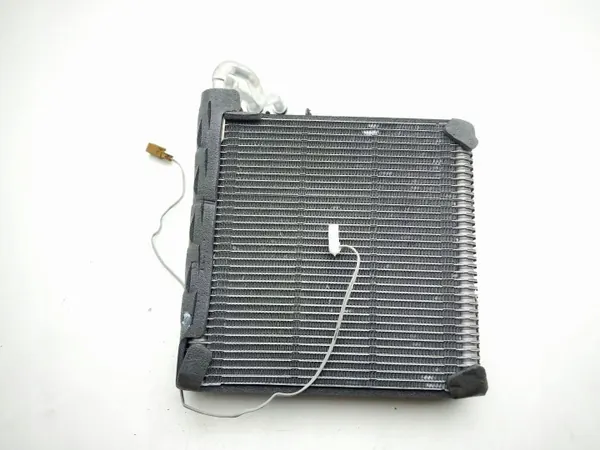 Nissan Juke II AC förångare OEM T87650C0133 image 10