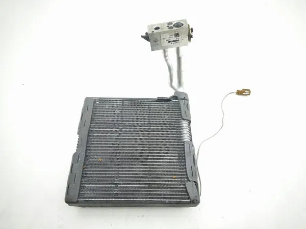 Nissan Juke II AC förångare OEM T87650C0133 image 4