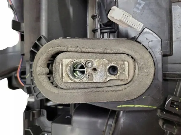 Ensemble chauffage Toyota Auris 150 OEM 4431506071 image 3