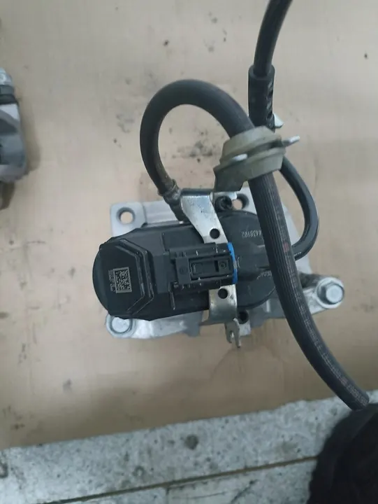 Hinterer Bremssattel BMW G20 G22 G26 G42 image 7