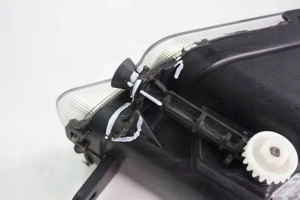 Lâmpada Halógena Direita Passat B8 3G0941662E image 5