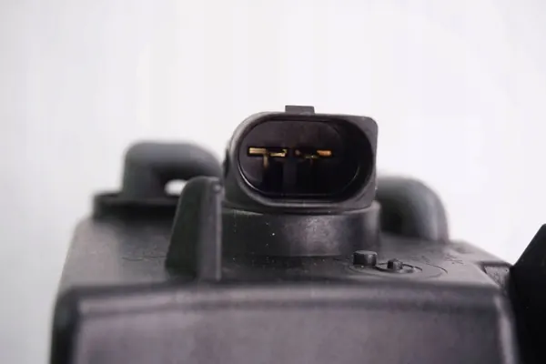 Lâmpada Halógena Direita Passat B8 3G0941662E image 8