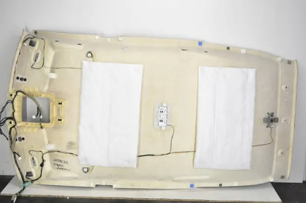 Plafonnier Nissan OEM 412663 pour X-Trail IV T33 image 9
