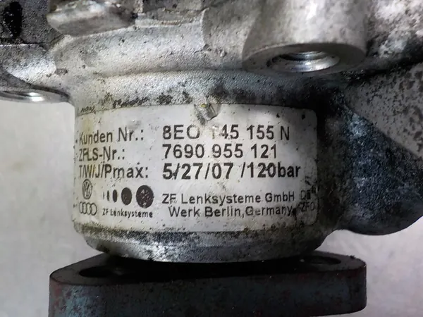 AUDI A4 B7 Stuurbekrachtigingspomp 8E0145155N image 2