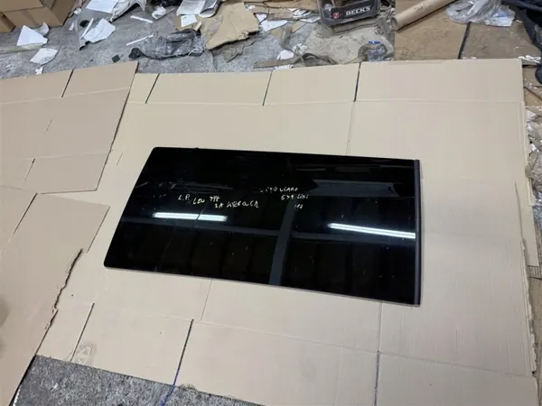 Seitenscheibe links hinten Mercedes Viano Vito W639 image 2