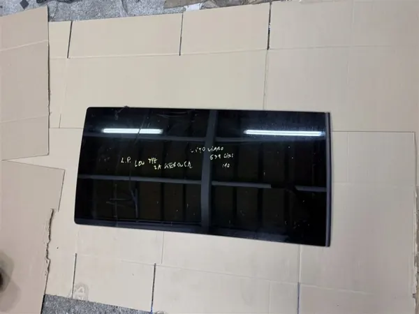 Seitenscheibe links hinten Mercedes Viano Vito W639 image 3