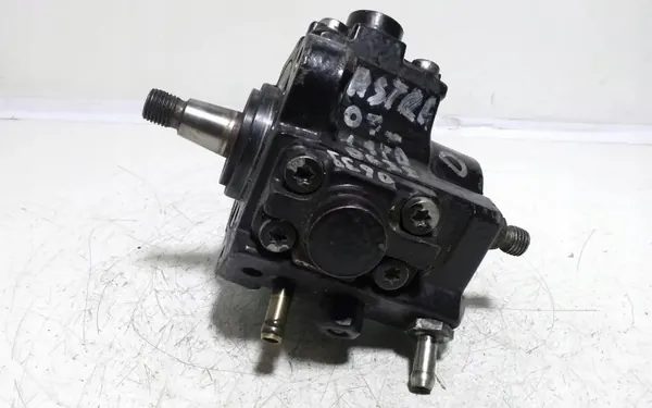 Polttoainepumppu OEM 0445010155 Opel Astra H Pakettiauto image 2