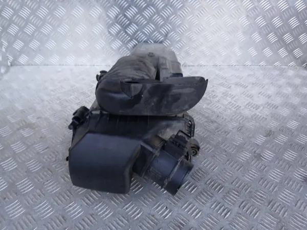 Luftfilterhus OEM 28112-1J310 för Hyundai i20 image 3