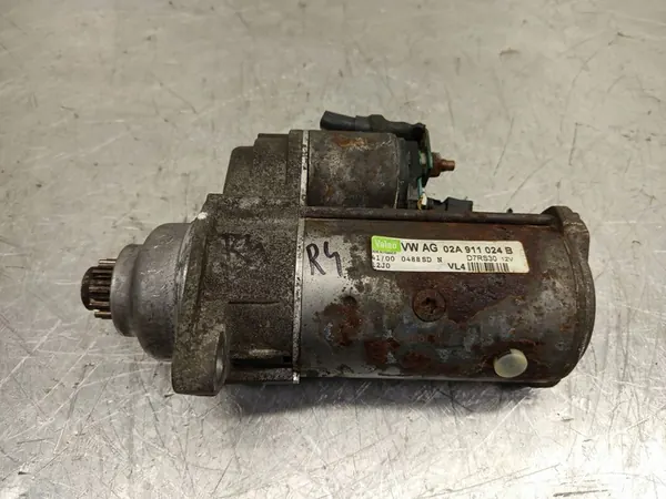 Motor de arranque Volkswagen Golf IV OE 02A911024B image 4