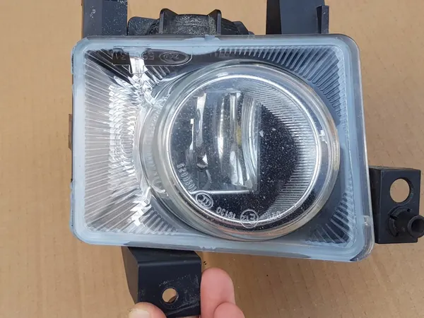 Farol de neblina dianteiro esquerdo / Opel Vectra C Signum 05-08 / OEM image 3