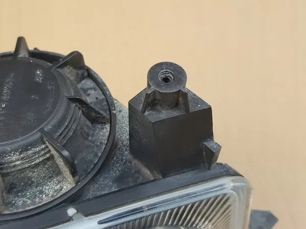 Farol de neblina dianteiro esquerdo / Opel Vectra C Signum 05-08 / OEM image 7