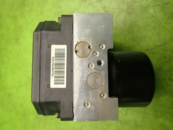 ABS-pumppu OEM 96414763 Chevrolet Epica II 2.0 TDI:lle image 8