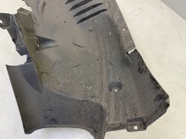 Mercedes C W204 vasen etunostovarsi OEM A2046906030 image 3