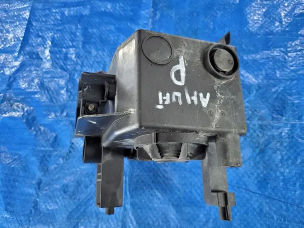 Etupuskuri oikea halogen Astra H OEM 13262000 image 3