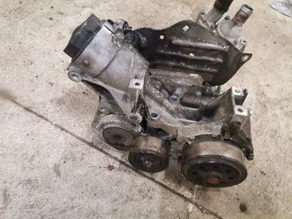 Honda CR-V 4 Oljefilterbas OEM bgfdesw 2.2 Diesel image 3