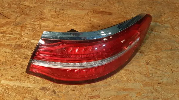 MERCEDES GLC COUPE X253 RECHTER ACHTERLAMP A2539063602 image 2